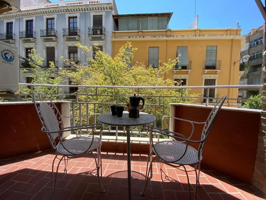Piso En El Centro De Granada. Parking Opcional Apartment Ngoại thất bức ảnh