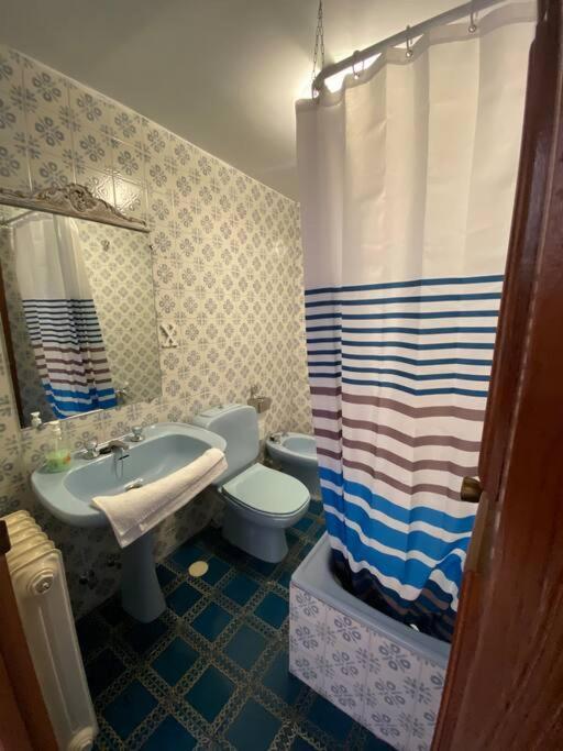 Piso En El Centro De Granada. Parking Opcional Apartment Ngoại thất bức ảnh